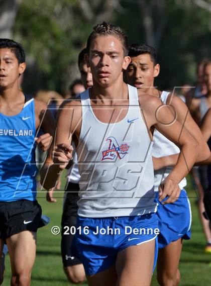Thumbnail 1 in UNM Invitational photogallery.