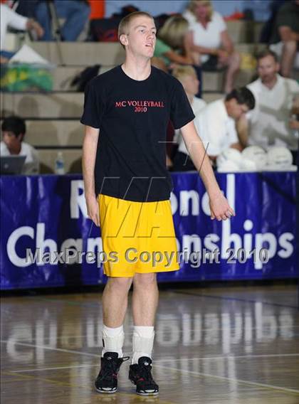 Thumbnail 2 in Mt. Carmel vs. Mira Costa (CIF SoCal D2 Volleyball Final) photogallery.