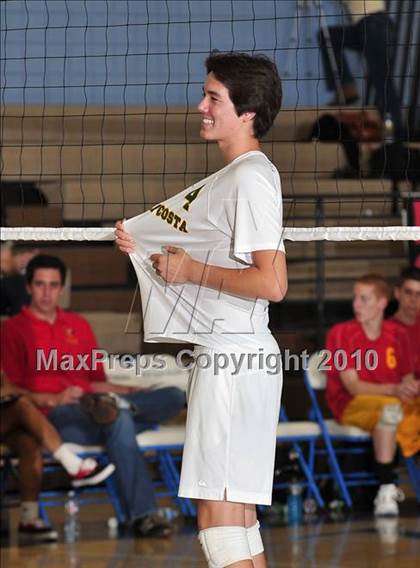 Thumbnail 3 in Mt. Carmel vs. Mira Costa (CIF SoCal D2 Volleyball Final) photogallery.