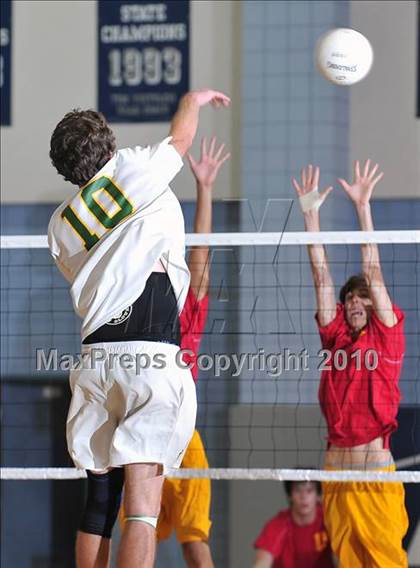 Thumbnail 3 in Mt. Carmel vs. Mira Costa (CIF SoCal D2 Volleyball Final) photogallery.