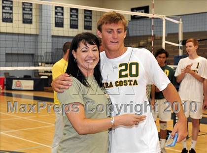 Thumbnail 2 in Mt. Carmel vs. Mira Costa (CIF SoCal D2 Volleyball Final) photogallery.