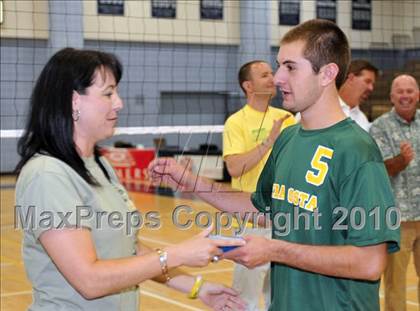 Thumbnail 2 in Mt. Carmel vs. Mira Costa (CIF SoCal D2 Volleyball Final) photogallery.