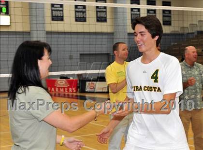 Thumbnail 3 in Mt. Carmel vs. Mira Costa (CIF SoCal D2 Volleyball Final) photogallery.
