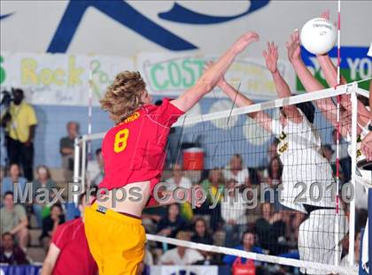 Thumbnail 3 in Mt. Carmel vs. Mira Costa (CIF SoCal D2 Volleyball Final) photogallery.
