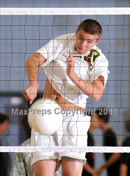 Thumbnail 3 in Mt. Carmel vs. Mira Costa (CIF SoCal D2 Volleyball Final) photogallery.
