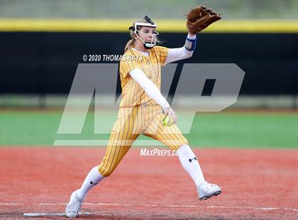 Thumbnail 2 in Randall vs Brock (Brock Classic)  photogallery.