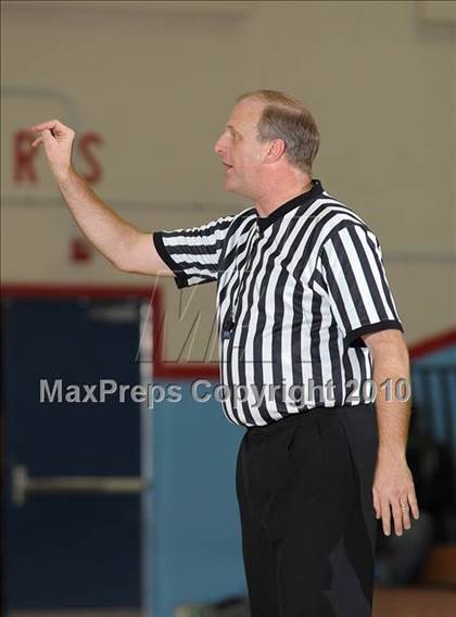 Thumbnail 1 in El Camino @ Mira Loma photogallery.