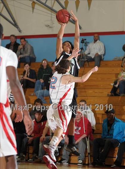 Thumbnail 3 in El Camino @ Mira Loma photogallery.