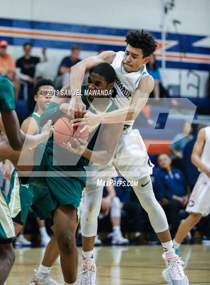 Thumbnail 2 in Chaminade vs. St. Vincent-St. Mary (Marianist Classic) photogallery.