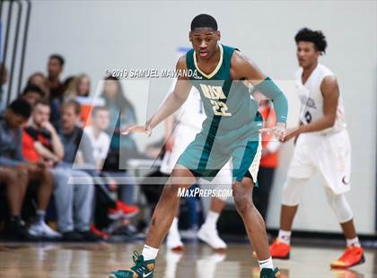 Thumbnail 1 in Chaminade vs. St. Vincent-St. Mary (Marianist Classic) photogallery.