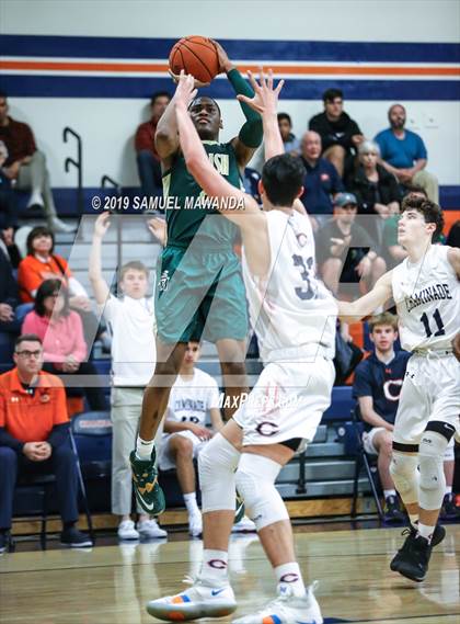 Thumbnail 2 in Chaminade vs. St. Vincent-St. Mary (Marianist Classic) photogallery.