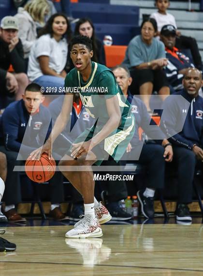 Thumbnail 3 in Chaminade vs. St. Vincent-St. Mary (Marianist Classic) photogallery.