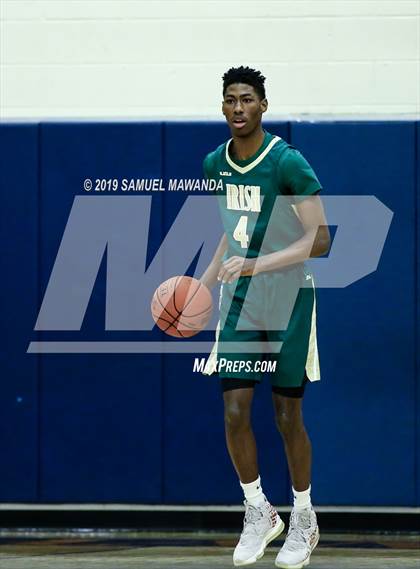 Thumbnail 3 in Chaminade vs. St. Vincent-St. Mary (Marianist Classic) photogallery.