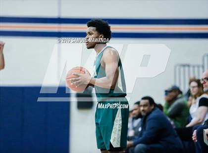 Thumbnail 1 in Chaminade vs. St. Vincent-St. Mary (Marianist Classic) photogallery.