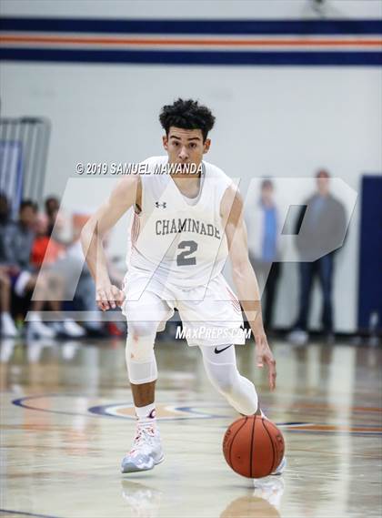 Thumbnail 2 in Chaminade vs. St. Vincent-St. Mary (Marianist Classic) photogallery.