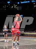 Photo from the gallery "Art & Design vs. Newtown (Barclays Center)"