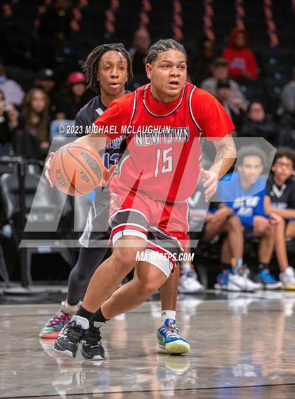 Thumbnail 2 in Art & Design vs. Newtown (Barclays Center) photogallery.
