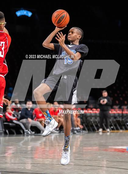 Thumbnail 2 in Art & Design vs. Newtown (Barclays Center) photogallery.
