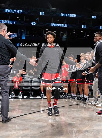 Thumbnail 1 in Art & Design vs. Newtown (Barclays Center) photogallery.