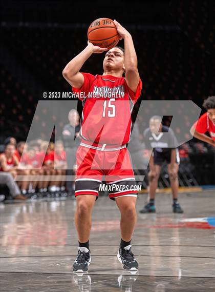 Thumbnail 2 in Art & Design vs. Newtown (Barclays Center) photogallery.