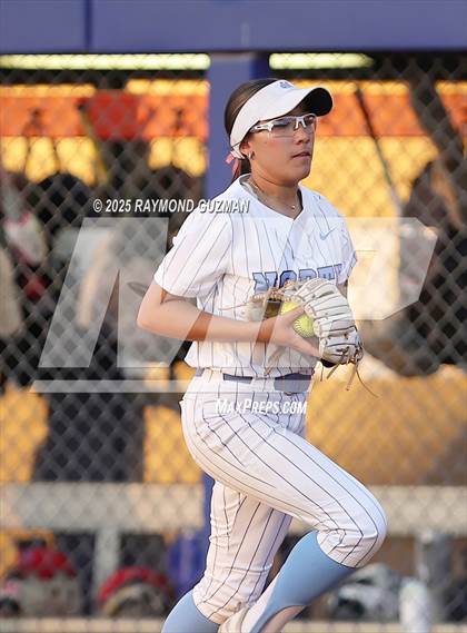 Thumbnail 1 in Buchanan vs. Clovis North (CIFCS - Division 1 Championship) photogallery.