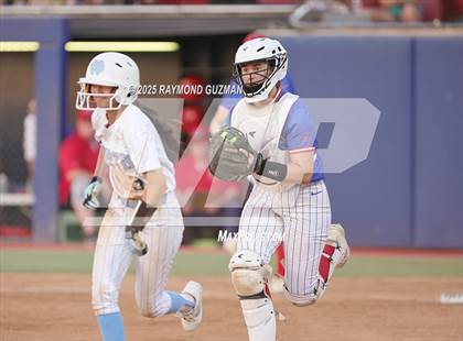 Thumbnail 3 in Buchanan vs. Clovis North (CIFCS - Division 1 Championship) photogallery.