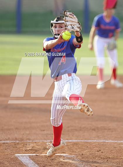 Thumbnail 3 in Buchanan vs. Clovis North (CIFCS - Division 1 Championship) photogallery.