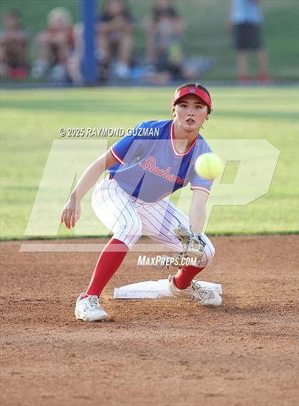 Thumbnail 2 in Buchanan vs. Clovis North (CIFCS - Division 1 Championship) photogallery.