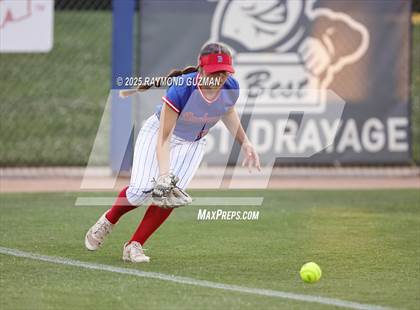 Thumbnail 2 in Buchanan vs. Clovis North (CIFCS - Division 1 Championship) photogallery.