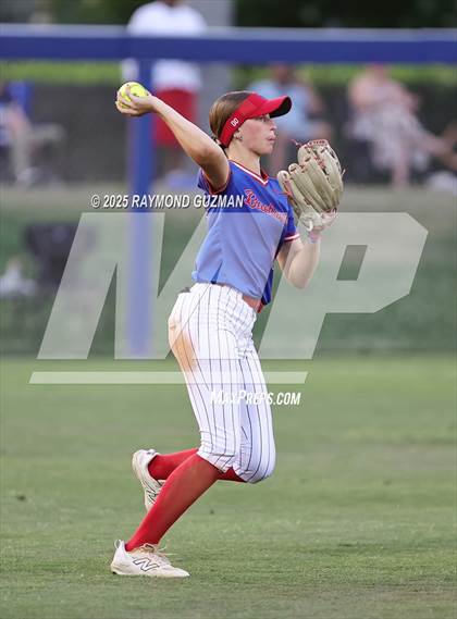Thumbnail 3 in Buchanan vs. Clovis North (CIFCS - Division 1 Championship) photogallery.