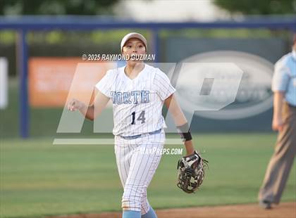 Thumbnail 3 in Buchanan vs. Clovis North (CIFCS - Division 1 Championship) photogallery.