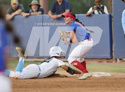 Thumbnail 2 in Buchanan vs. Clovis North (CIFCS - Division 1 Championship) photogallery.