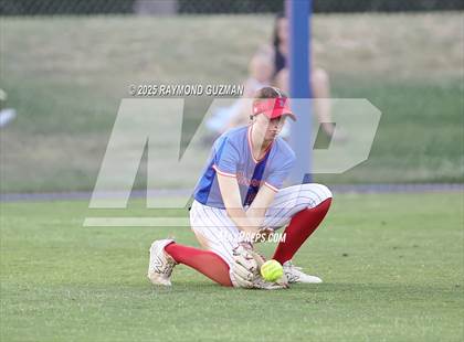 Thumbnail 3 in Buchanan vs. Clovis North (CIFCS - Division 1 Championship) photogallery.