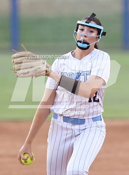 Thumbnail 2 in Buchanan vs. Clovis North (CIFCS - Division 1 Championship) photogallery.