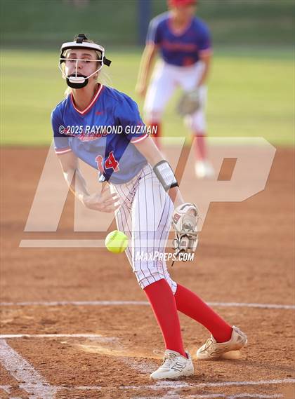 Thumbnail 1 in Buchanan vs. Clovis North (CIFCS - Division 1 Championship) photogallery.