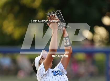 Thumbnail 2 in Buchanan vs. Clovis North (CIFCS - Division 1 Championship) photogallery.