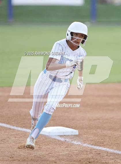 Thumbnail 2 in Buchanan vs. Clovis North (CIFCS - Division 1 Championship) photogallery.