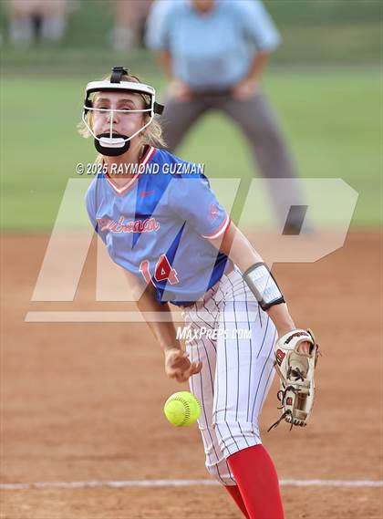 Thumbnail 1 in Buchanan vs. Clovis North (CIFCS - Division 1 Championship) photogallery.