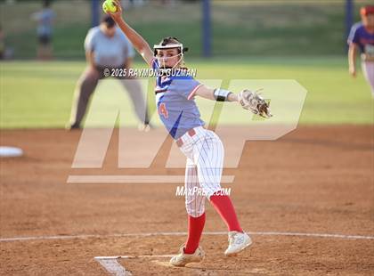 Thumbnail 1 in Buchanan vs. Clovis North (CIFCS - Division 1 Championship) photogallery.