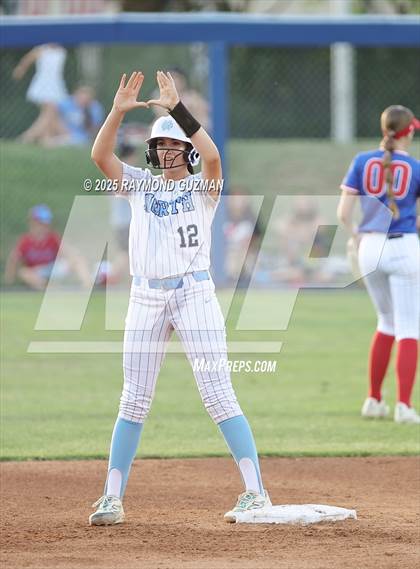 Thumbnail 2 in Buchanan vs. Clovis North (CIFCS - Division 1 Championship) photogallery.