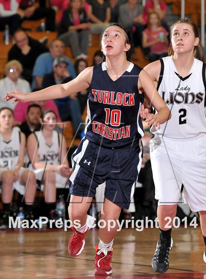 Thumbnail 1 in Turlock Christian vs. Valley Christian (CIF SJS D6 Final) photogallery.
