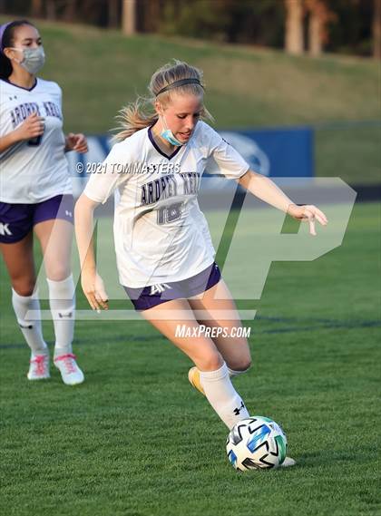 Thumbnail 3 in Ardrey Kell @ Charlotte Latin photogallery.