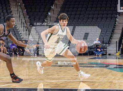 Thumbnail 2 in Reagan [Ronald] vs Warren (Spurs High School Showcase) photogallery.