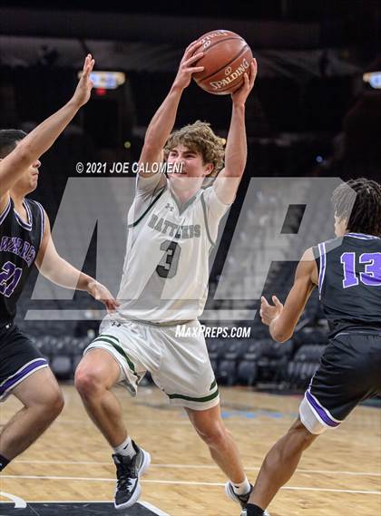 Thumbnail 1 in Reagan [Ronald] vs Warren (Spurs High School Showcase) photogallery.