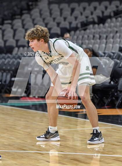 Thumbnail 2 in Reagan [Ronald] vs Warren (Spurs High School Showcase) photogallery.