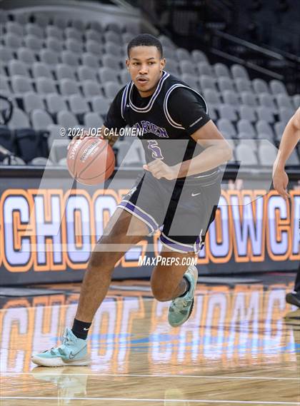 Thumbnail 3 in Reagan [Ronald] vs Warren (Spurs High School Showcase) photogallery.