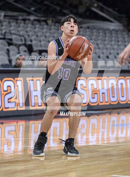 Thumbnail 1 in Reagan [Ronald] vs Warren (Spurs High School Showcase) photogallery.