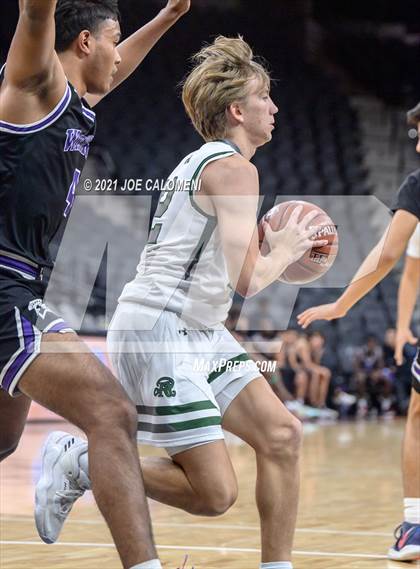Thumbnail 1 in Reagan [Ronald] vs Warren (Spurs High School Showcase) photogallery.