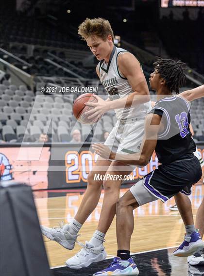 Thumbnail 3 in Reagan [Ronald] vs Warren (Spurs High School Showcase) photogallery.