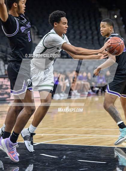 Thumbnail 3 in Reagan [Ronald] vs Warren (Spurs High School Showcase) photogallery.